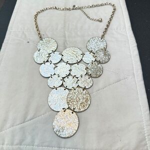 Express Silver Tone Hammered Connected Round Discs V Shape Bib Necklace on Chain